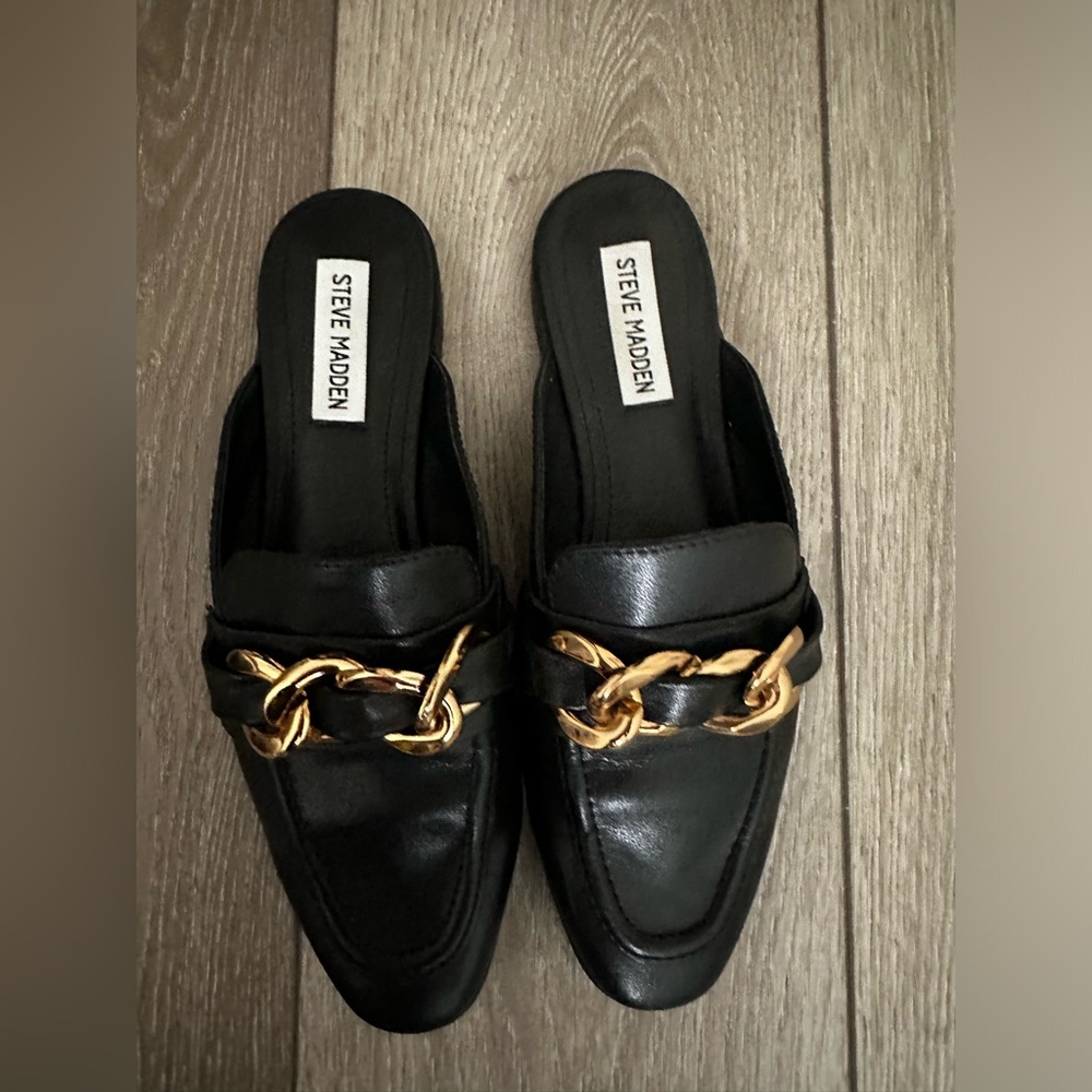 Steve Madden Black Mule. Never Worn!